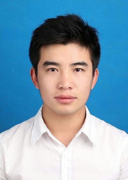 独自等待的第一张照片--德宏认干亲服务网